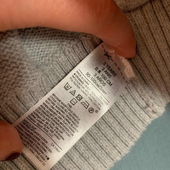 Adorable Hooded Knit & Faux Fur ZIP Cardigan - Picture 6 of 7